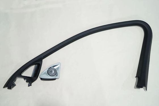 Set di altoparlanti per auto con rotazione 4D per Mercedes Benz W206 Classe C 64 colori