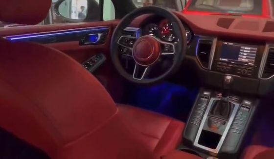 چراغ های محیطی فیبر کربن RGB حکاکی رادیوم + فیبر سرنشین برای پورشه مکان (2018-2024)