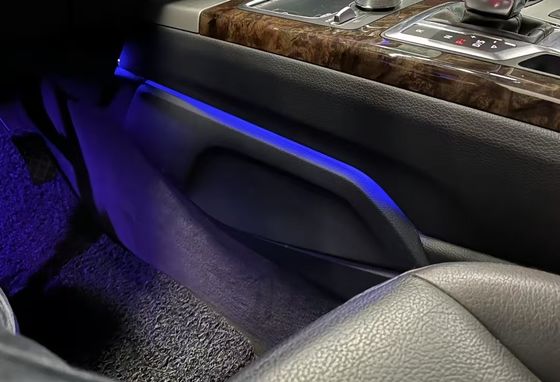 Luci ambientali LED Rainbow symphony dinamica per Audi Q8 (2019-2023)