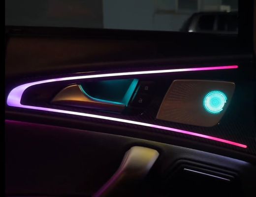 Luci ambientali Rainbow symphony dinamico Carbon fiber set in otto pezzi per Audi A6L ((2012-2018)
