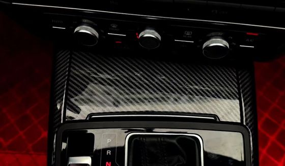 Luci ambientali Rainbow symphony dinamico Carbon fiber set in otto pezzi per Audi A6L ((2012-2018)