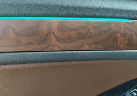 Luci ambientali RGB Modello di stampo + stampo di sella (grano di legno o fibra di carbonio) per Audi Q5 (2010-2018)
