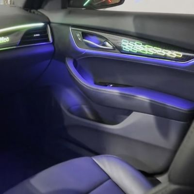 26 Lights Phantom colored Grid Pattern Mold Design/Phantom colored Ambient Light for CadillacCT5