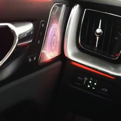 مدل قالب تنظیمات بالا 22 چراغ نور محیط رنگ خیالی برای VOLVO XC 60